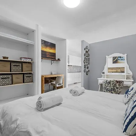 Oasis Apartment *