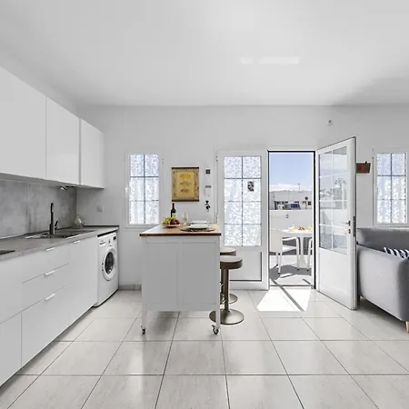 Oasis Apartment
