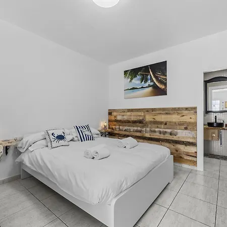 Oasis Apartment